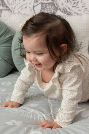 Pijama Pima Crema Flores Niña 7