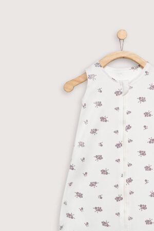 Saco Verano Redondo Flores Lila Zoom